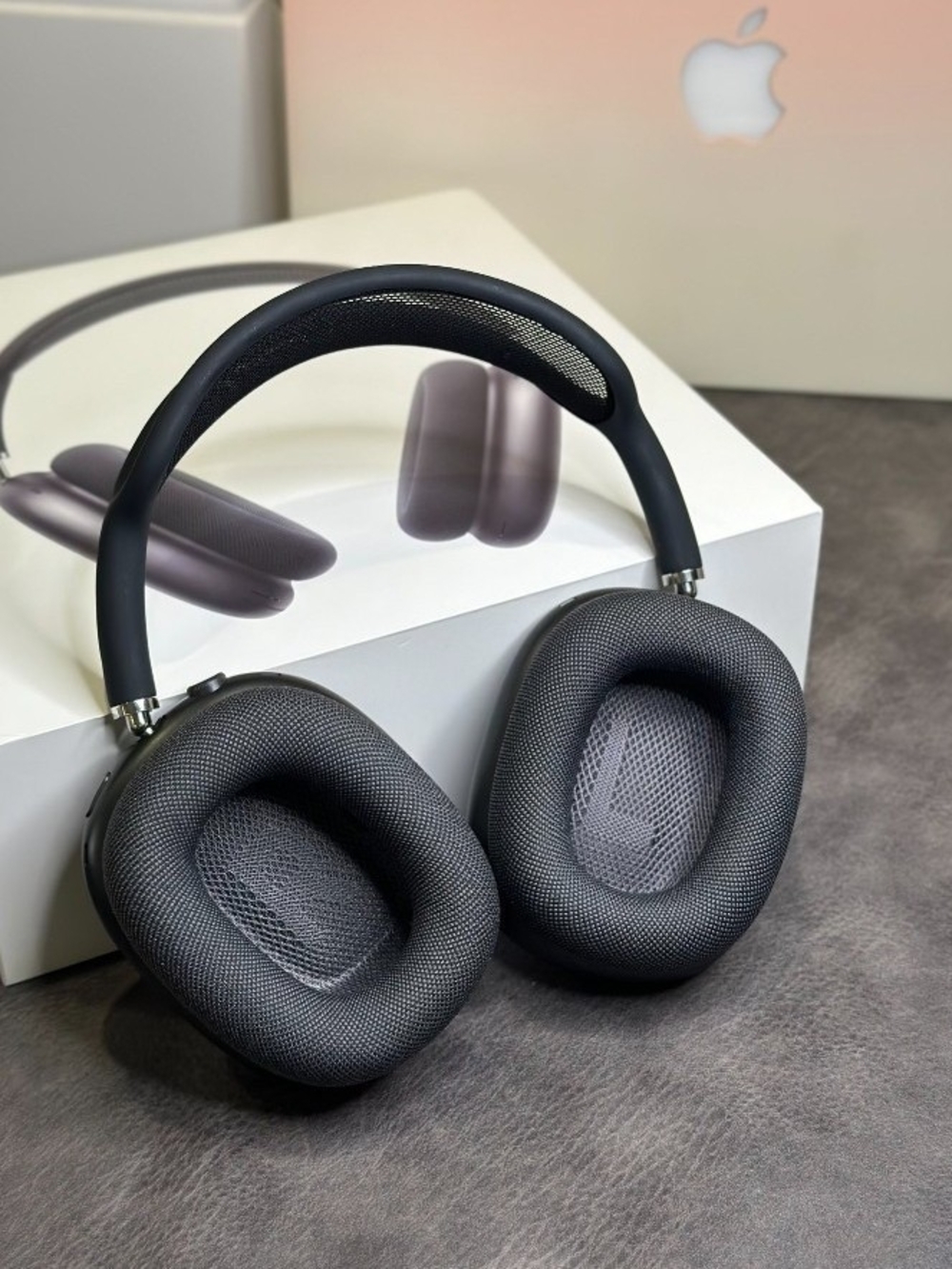 Apple AirPods Max Over-Ear Headphones — Gray